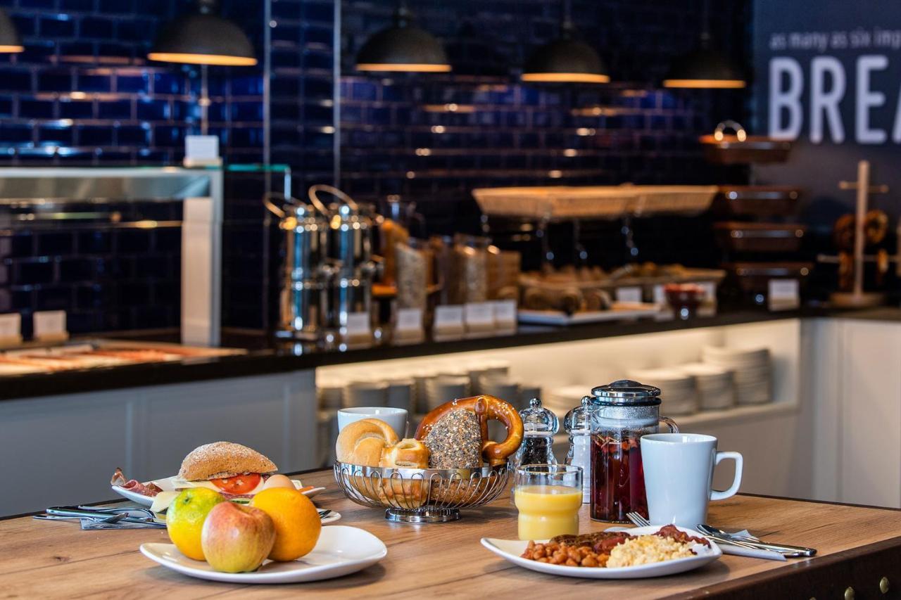 Premier Inn Stuttgart City Europaviertel Kültér fotó
