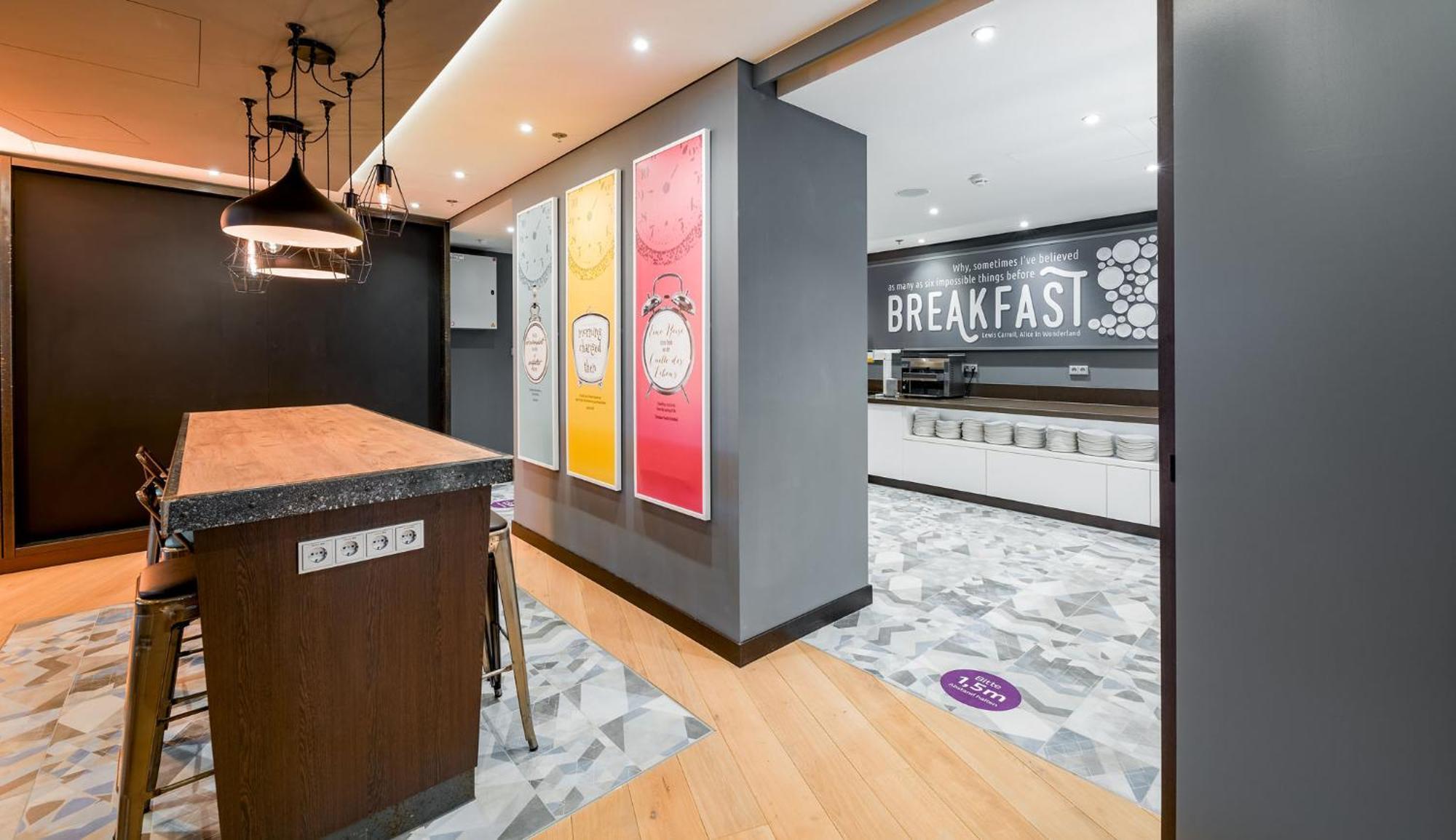 Premier Inn Stuttgart City Europaviertel Kültér fotó